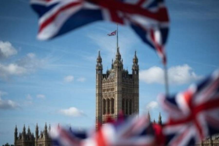 Британський уряд ініціює розширення обміну розвідданими щодо втручання у вибори - Bloomberg